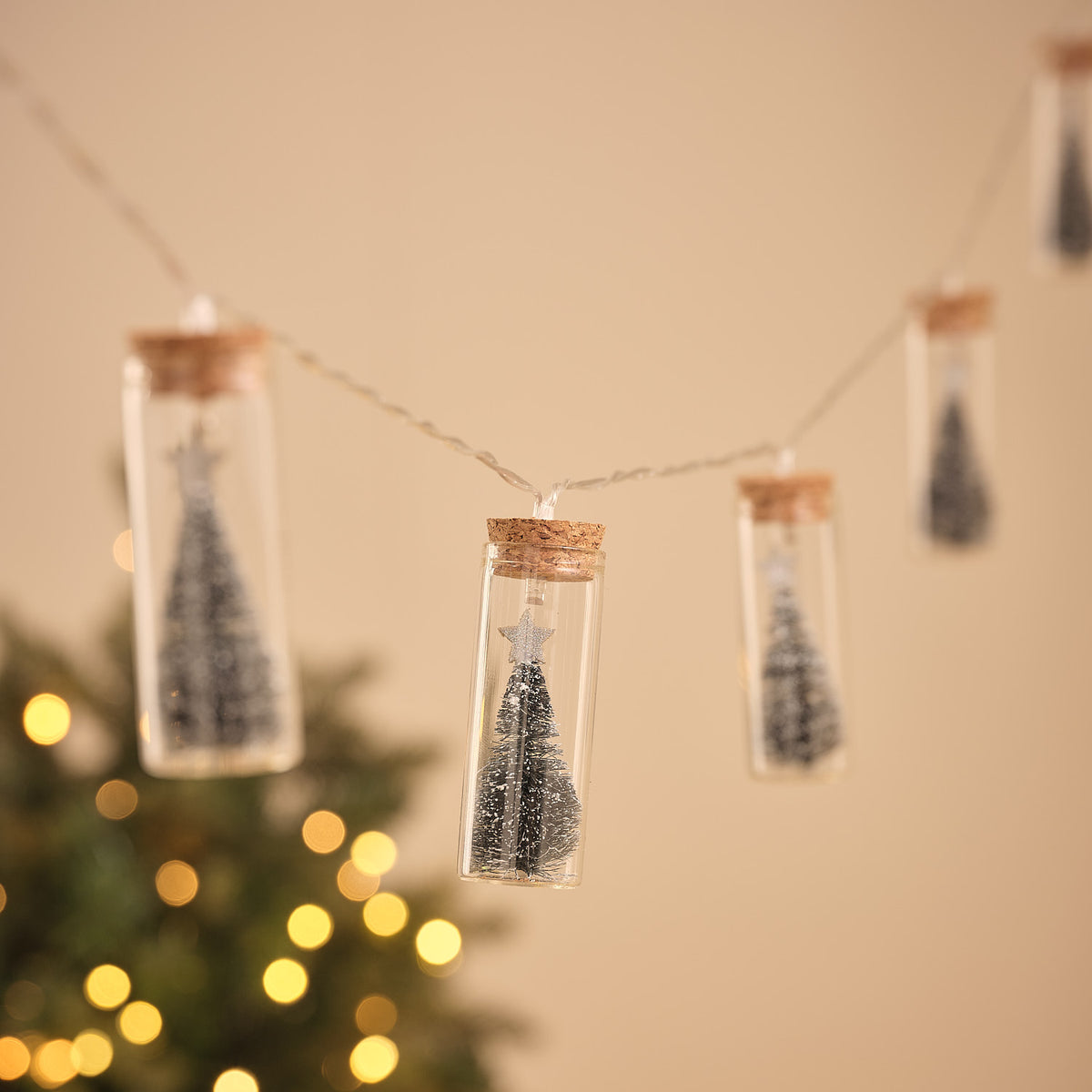 Guirlande Lumineuse à 10 Flacons en Verre avec Sapins de Noël Étoilés