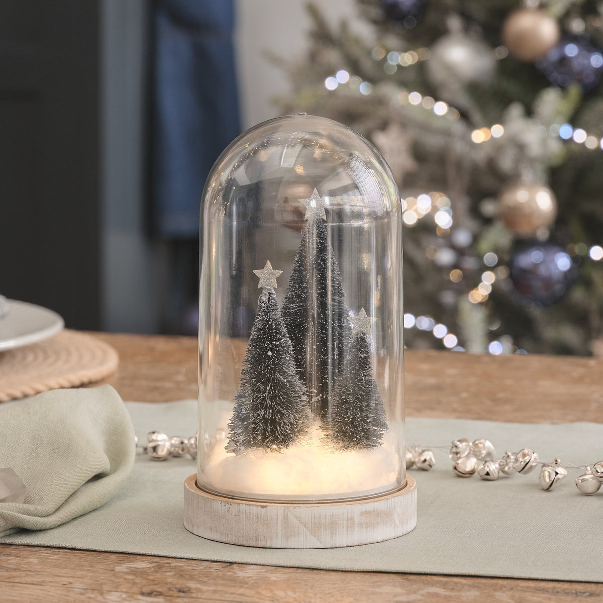 Cloche en Verre avec Sapin de Noël Enneigé
