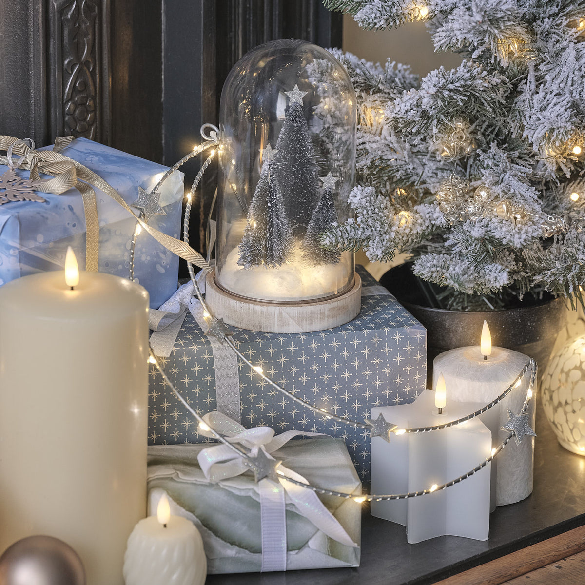 Cloche en Verre avec Sapin de Noël Enneigé