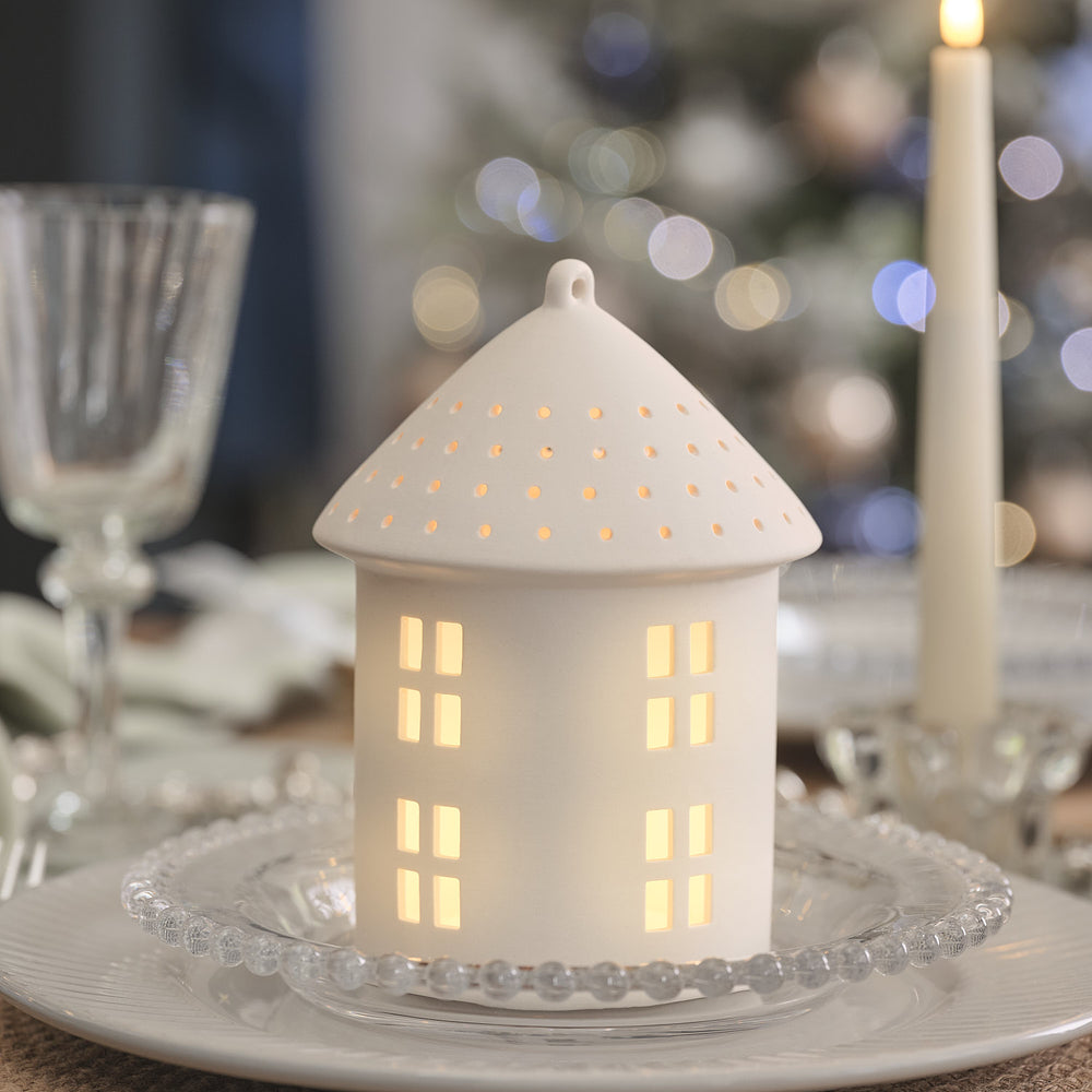 Maisonnette Lumineuse en Porcelaine Blanche de 16,2 cm