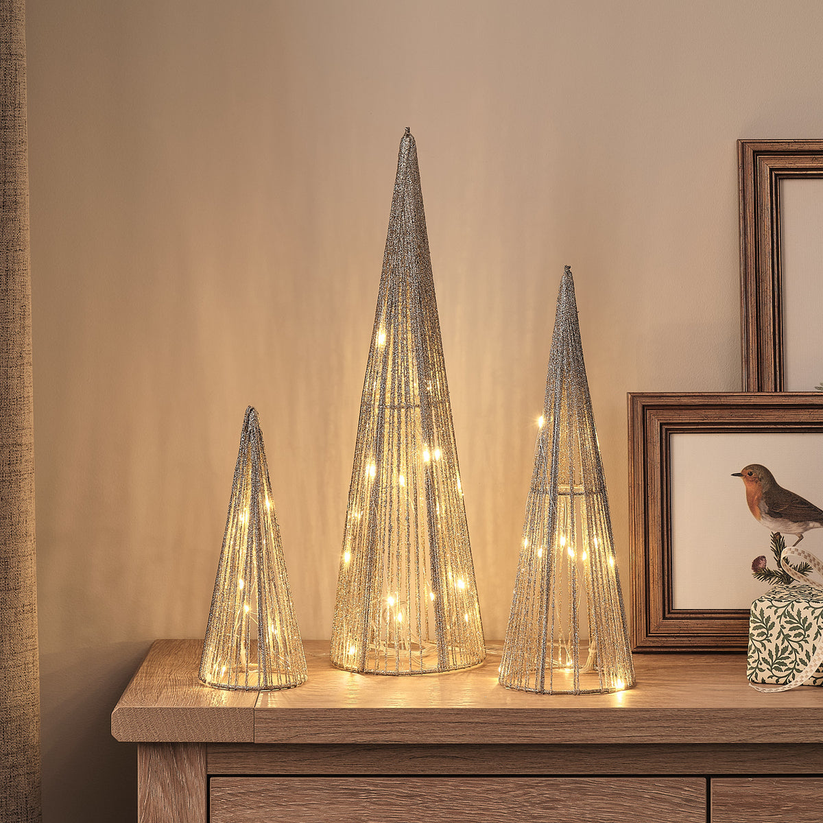 Lot de 3 Cônes Lumineux Doré Champagne