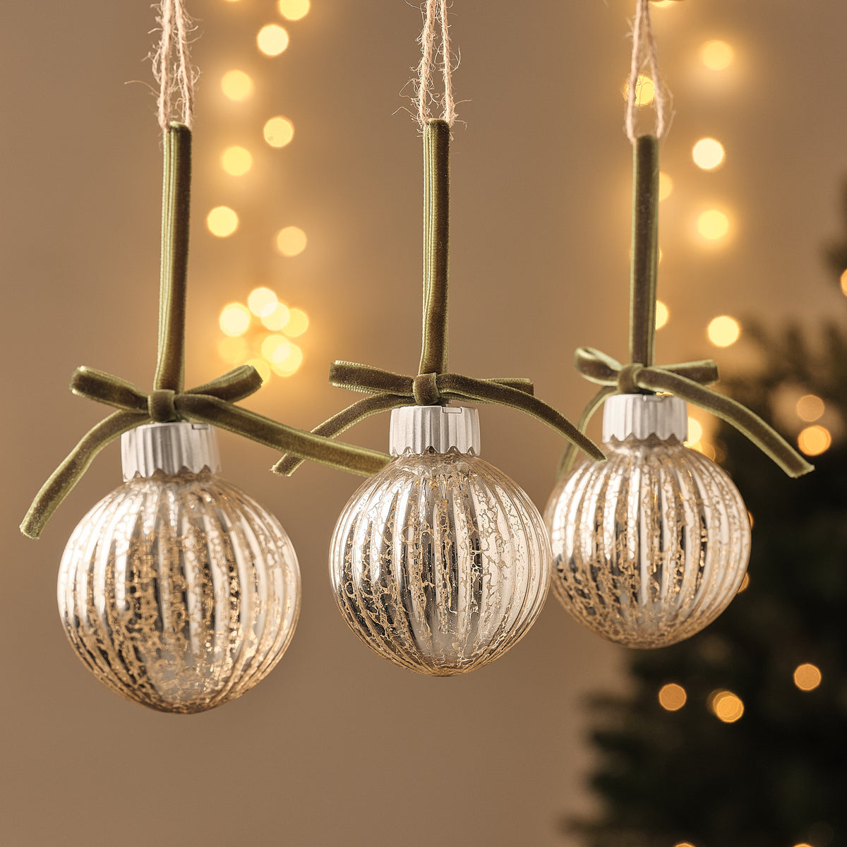 Lot de 3 Boules de Noël Lumineuses en Verre Ancien avec Nœud