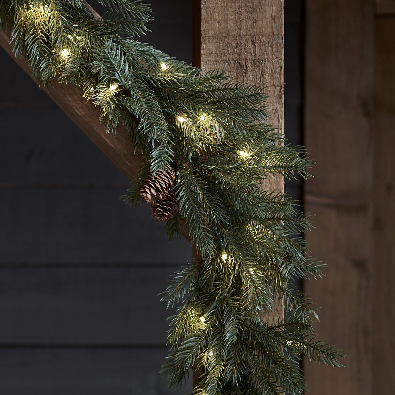 Guirlande de Noël Pré-illuminée de 1 m à Pommes de Pin