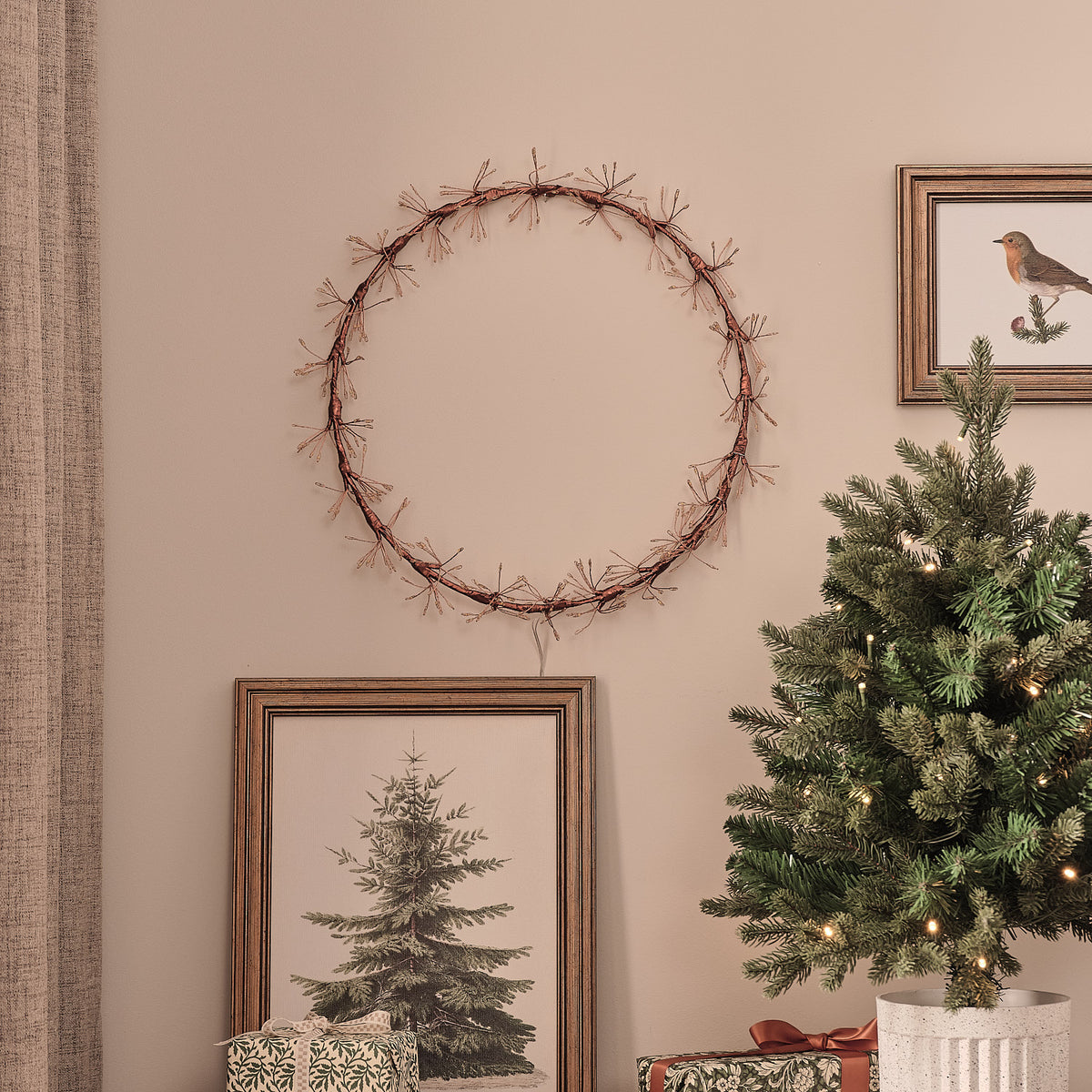 Couronne Lumineuse d’Extérieur Étoile Filante Dorée de 35 cm