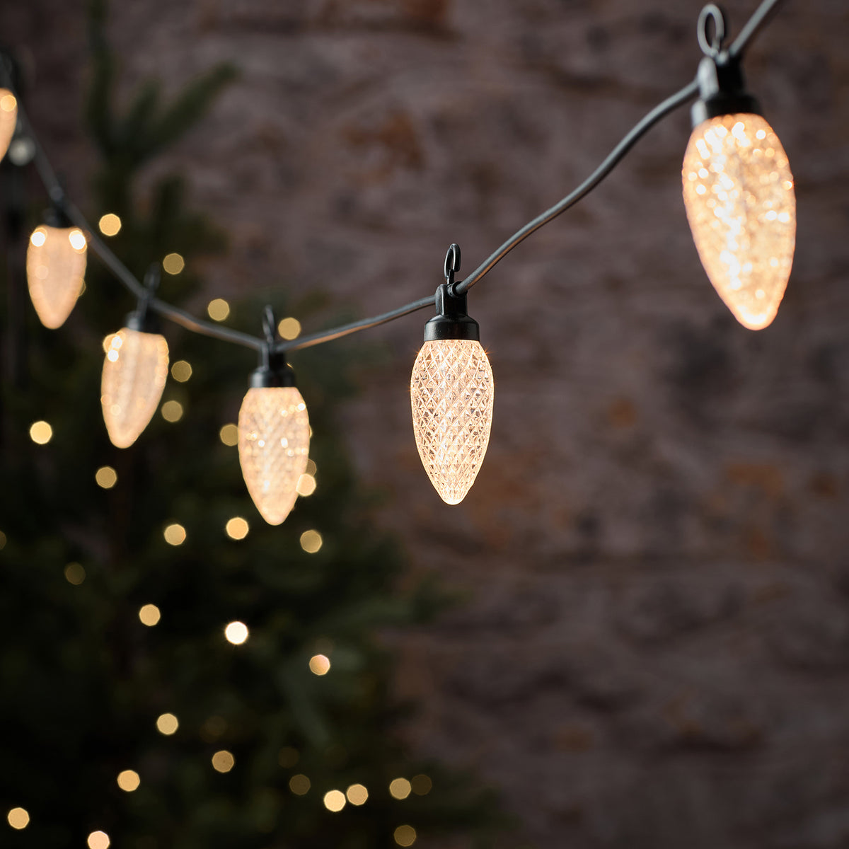 Guirlande Lumineuse d’Extérieur à 10 Pommes de Pin Blanc Chaud