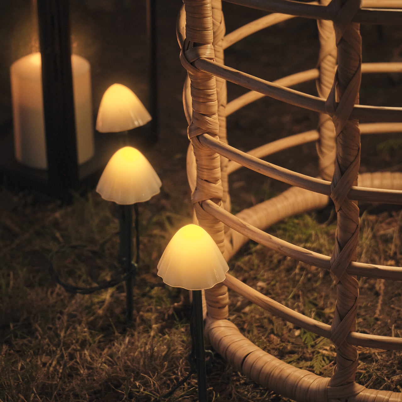 12  Mini Champignons Solaires à Piquet