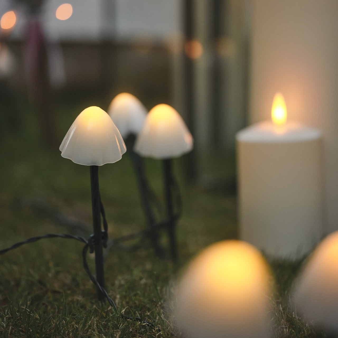 12  Mini Champignons Solaires à Piquet