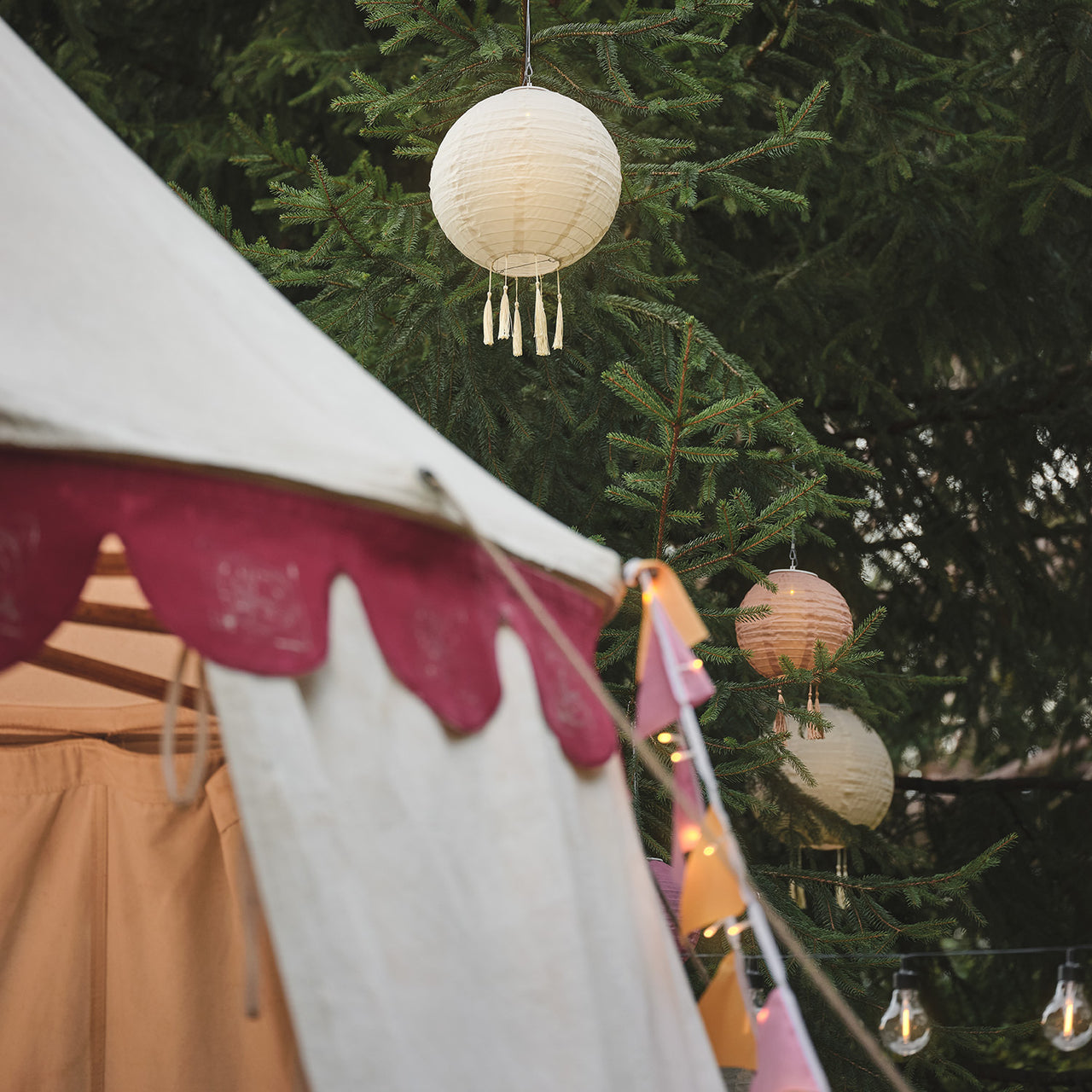 Lot de 3 Lampions Solaires Crèmes à Pampilles