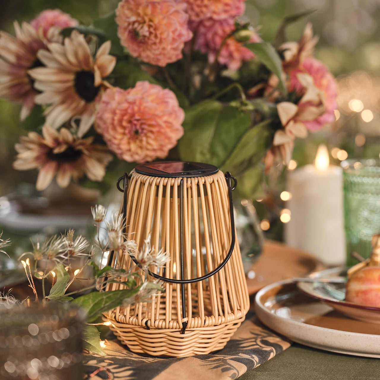 Lanterne Solaire Hygge Effet Rotin Tressé