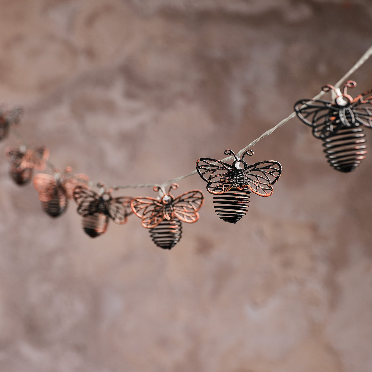 Guirlande Lumineuse Solaire Abeilles en Métal