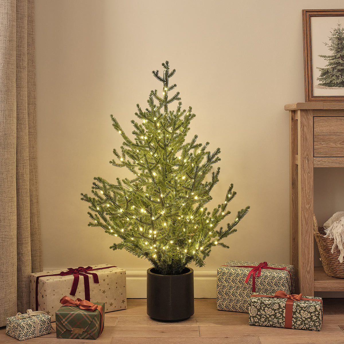 Sapin de Noël d’Extérieur Pré-éclairé en Pot, Feuillage Style Grandis, 90 cm