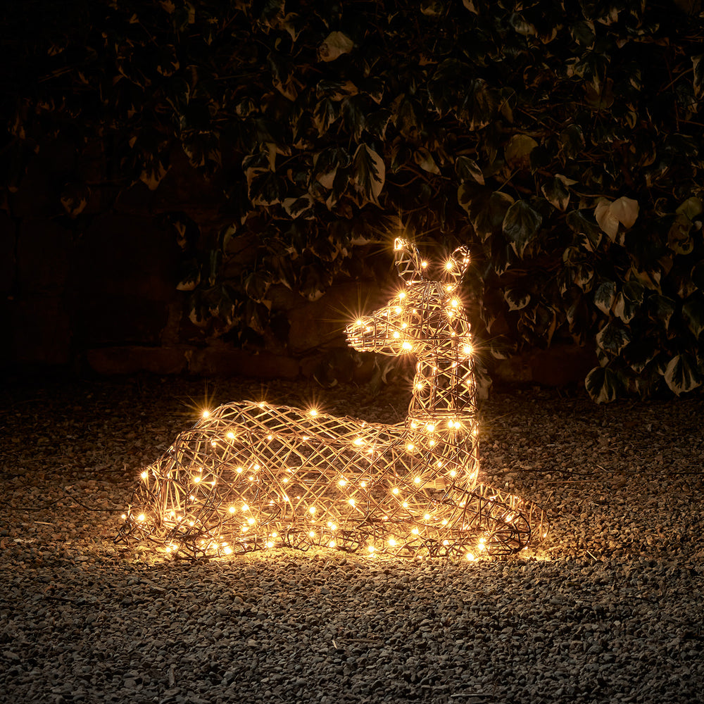 Biche de Noël Lumineux Studley en Rotin, Couchée, 24v
