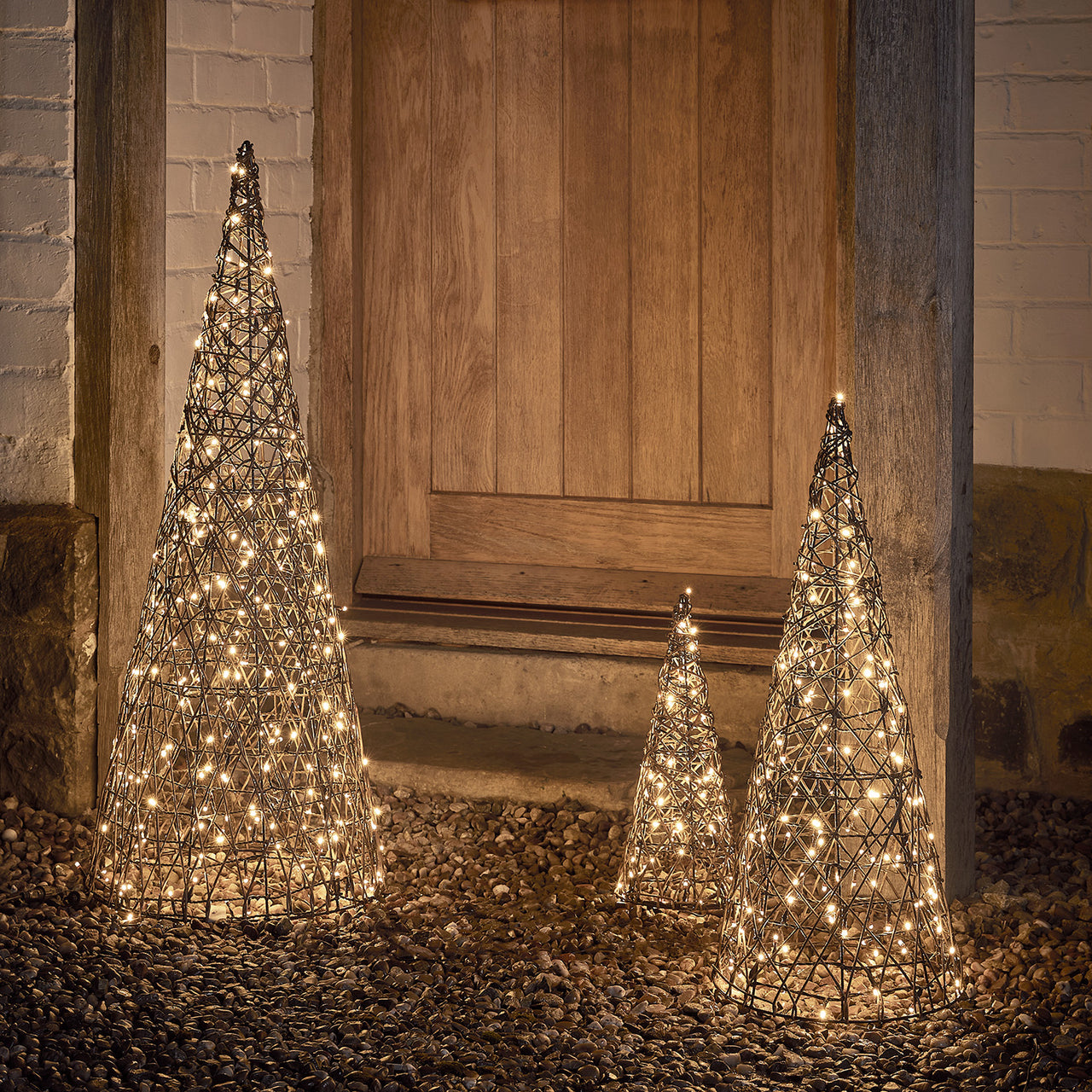 Akozon Maison lumineuse de Noël en résine - Décoration de Noël scène de Akozon Maison lumineuse de Noël en résine - Décoration de Noël scène de
