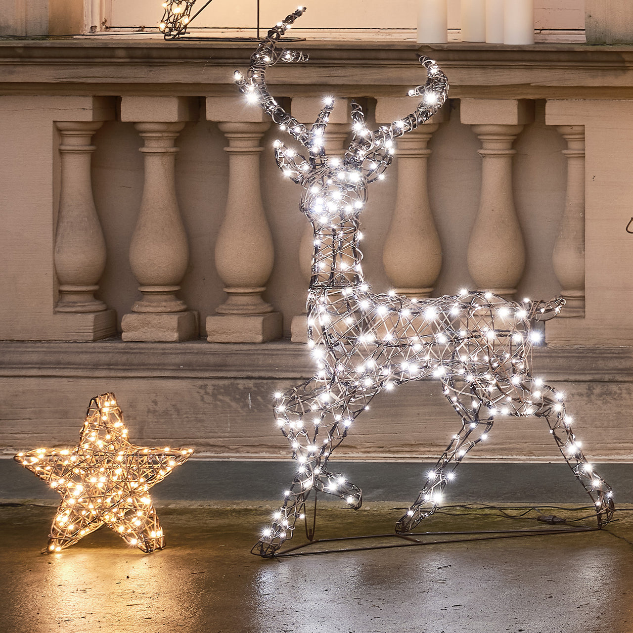 etoile-led-en-rotin-studley-35-cm
