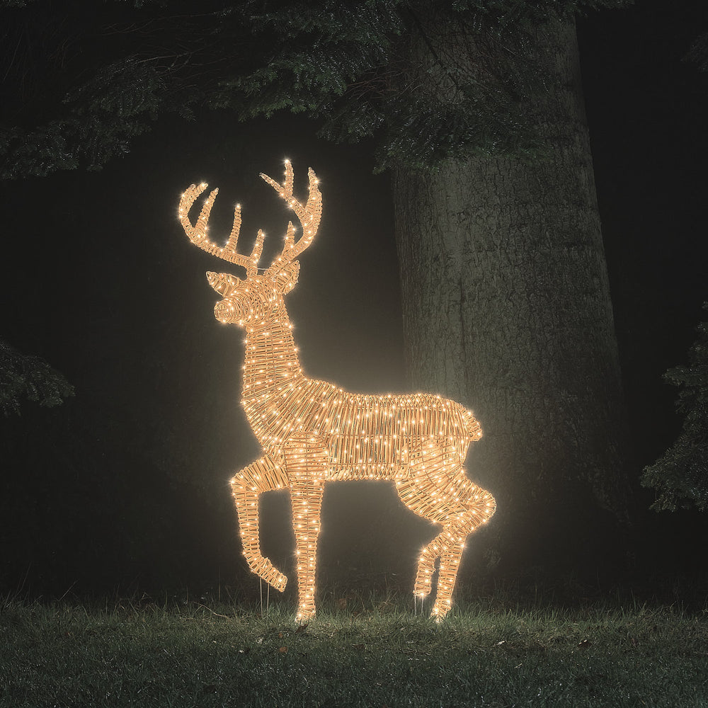 Grand Renne Lumineux Leyburn de 1,50 m en Rotin à 600 LED Bicolores