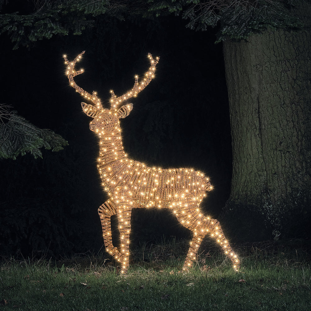 Grand Cerf Lumineux Pateley de 1,5 m en Rotin à 500 LED Bicolores