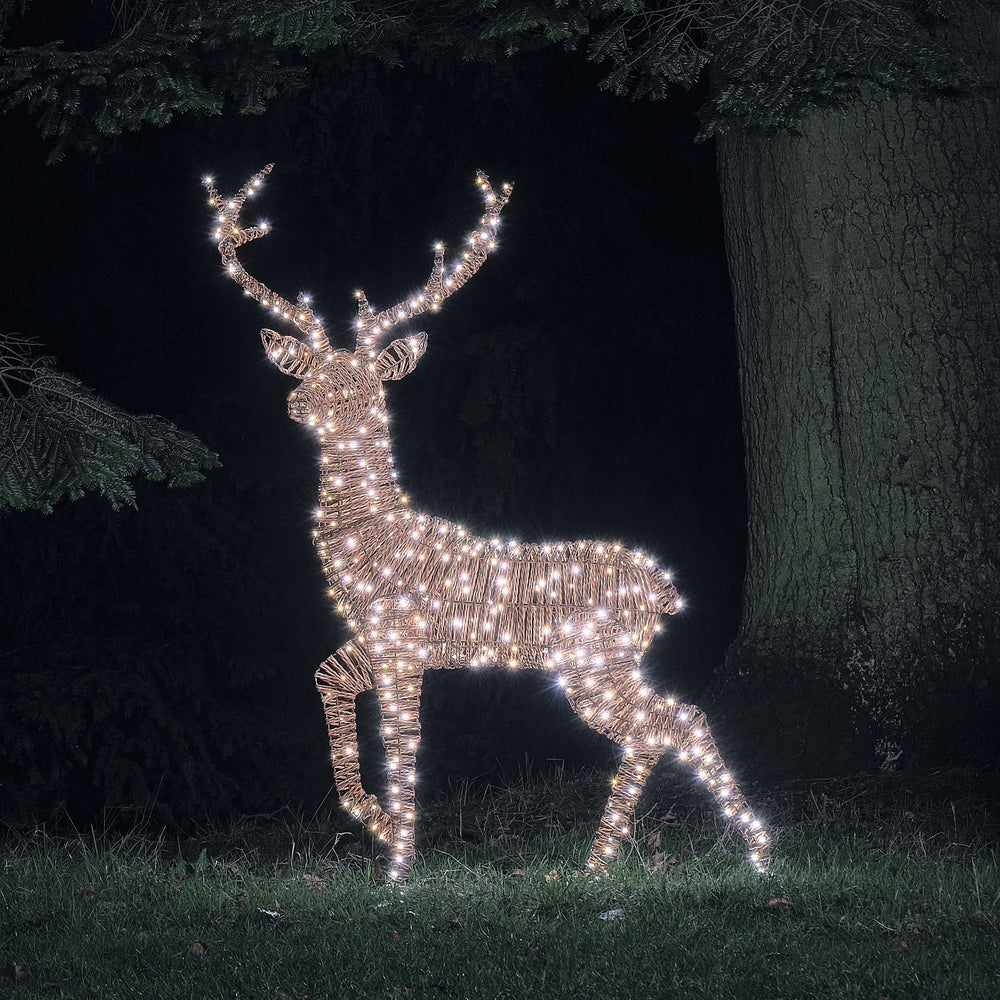 Grand Cerf Lumineux Pateley de 1,5 m en Rotin à 500 LED Bicolores
