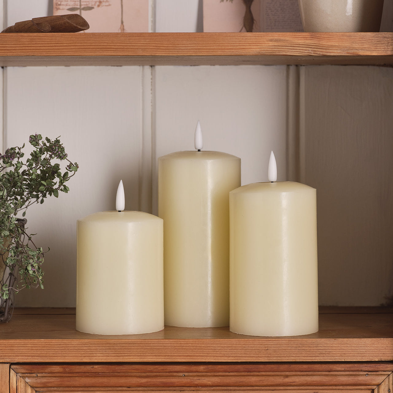Trio de Bougies Piliers TruGlow® Ivoire Rechargeables