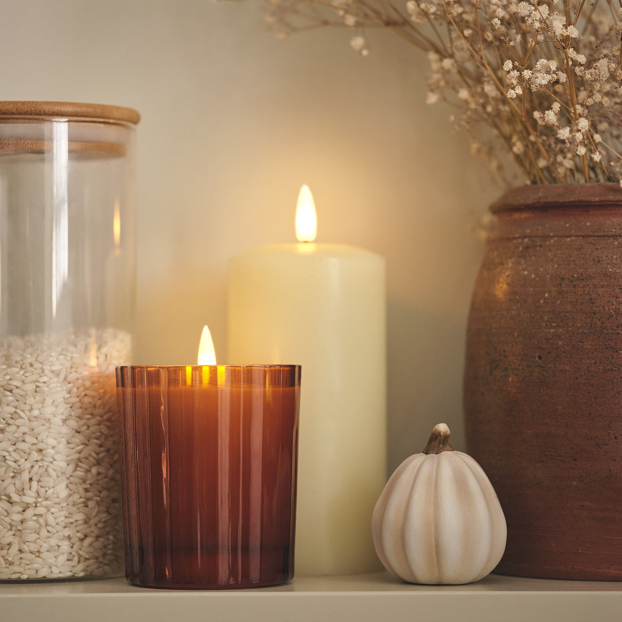 Bougie LED TruGlow® en Verre Rainuré Orange Brûlé avec Télécommande