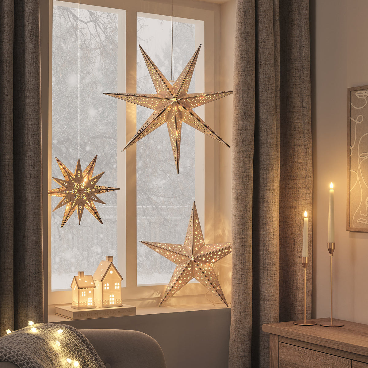 Étoile Lumineuse en Bois de 30 cm à Suspendre avec Télécommande