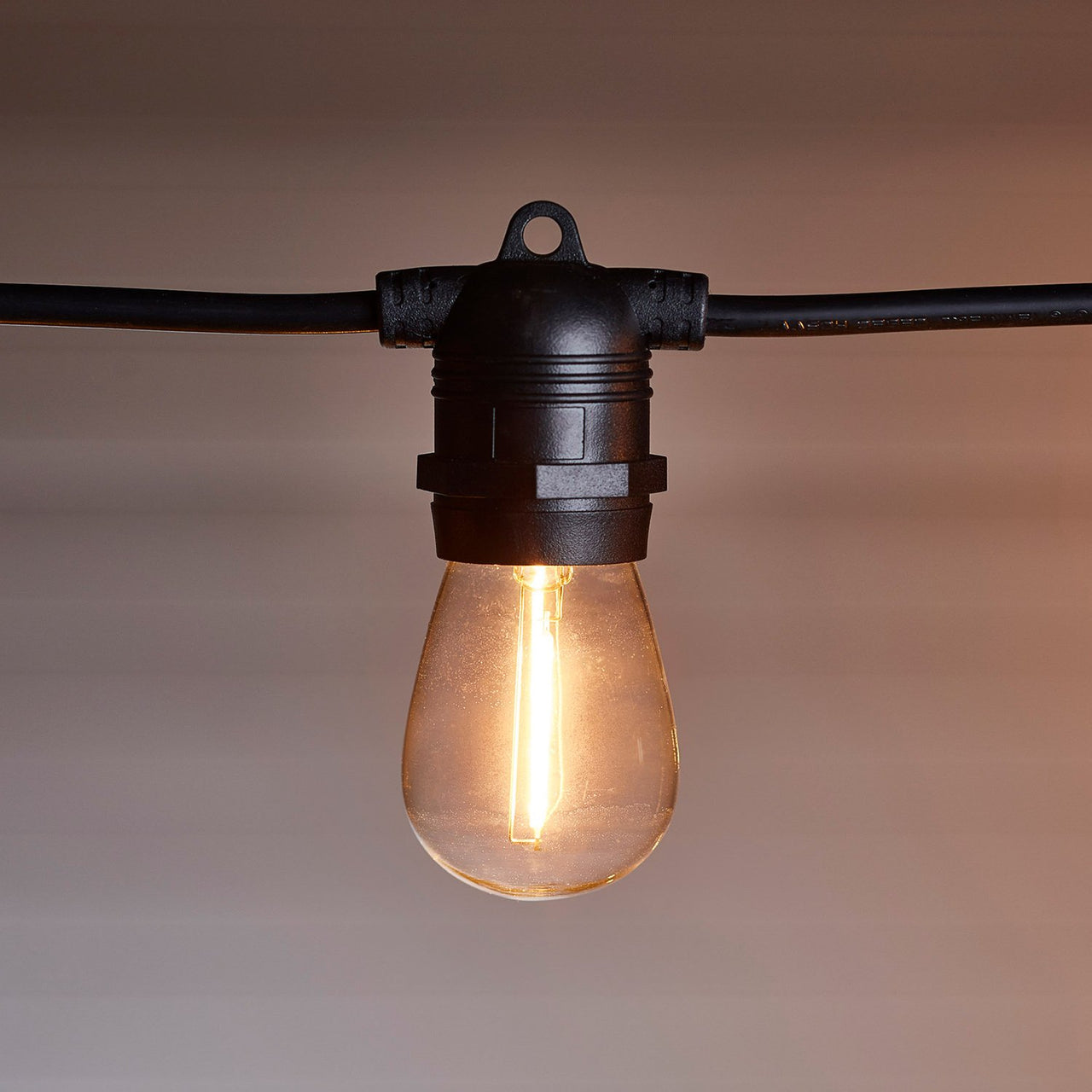Guirlande guinguette lumineuse extérieure 10m + 20 ampoules LED