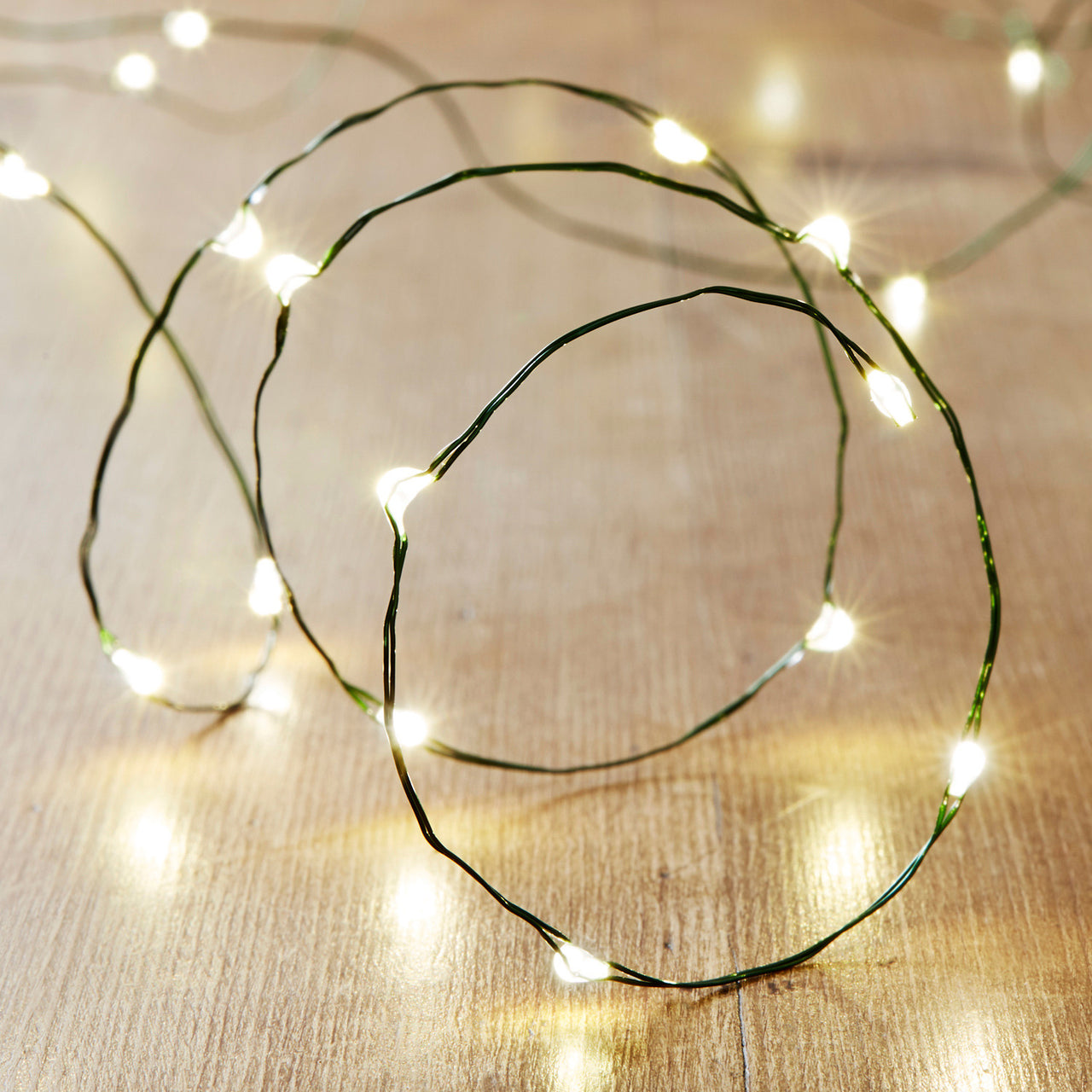 Guirlande lumineuse fil métallique 30 LED string lights