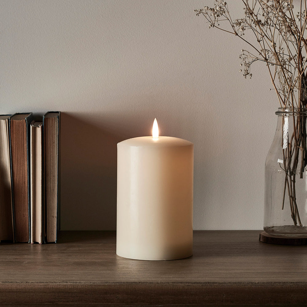 Petite Bougie Cierge à LED TruGlow® de 15 cm avec Télécommande