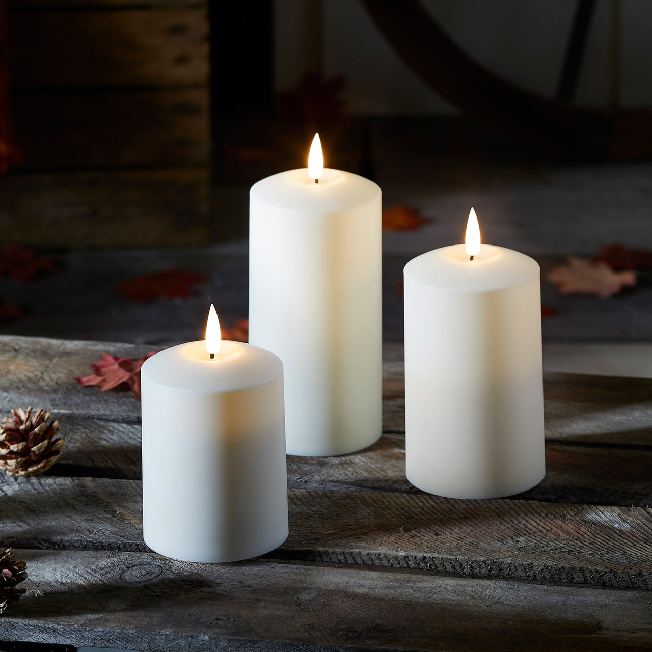Lot de 3 Bougies d'Extérieur à LED TruGlow®