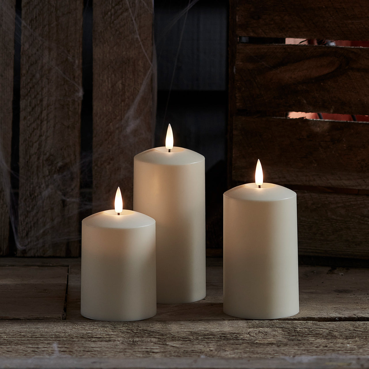 Lot de 3 Bougies d'Extérieur à LED TruGlow®