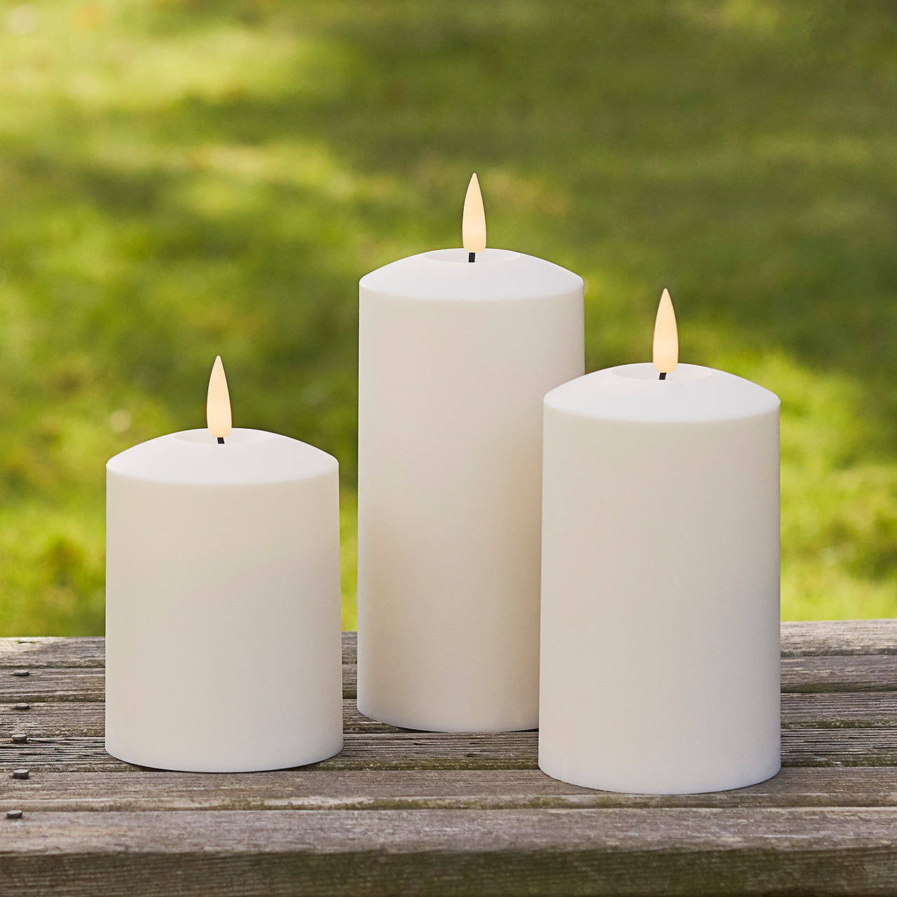 Lot de 3 Bougies d'Extérieur à LED TruGlow®