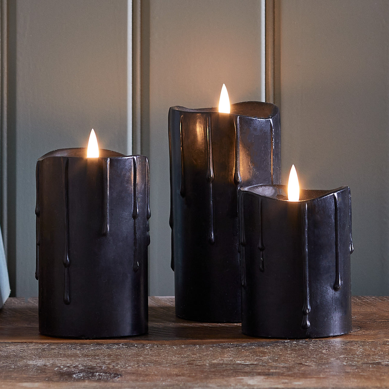 3 Bougies Piliers TruGlow® Noires à LED avec Cire Coulante