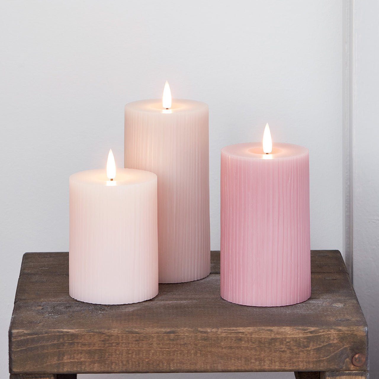 3 Bougies Piliers TruGlow® Rose Pâle à LED