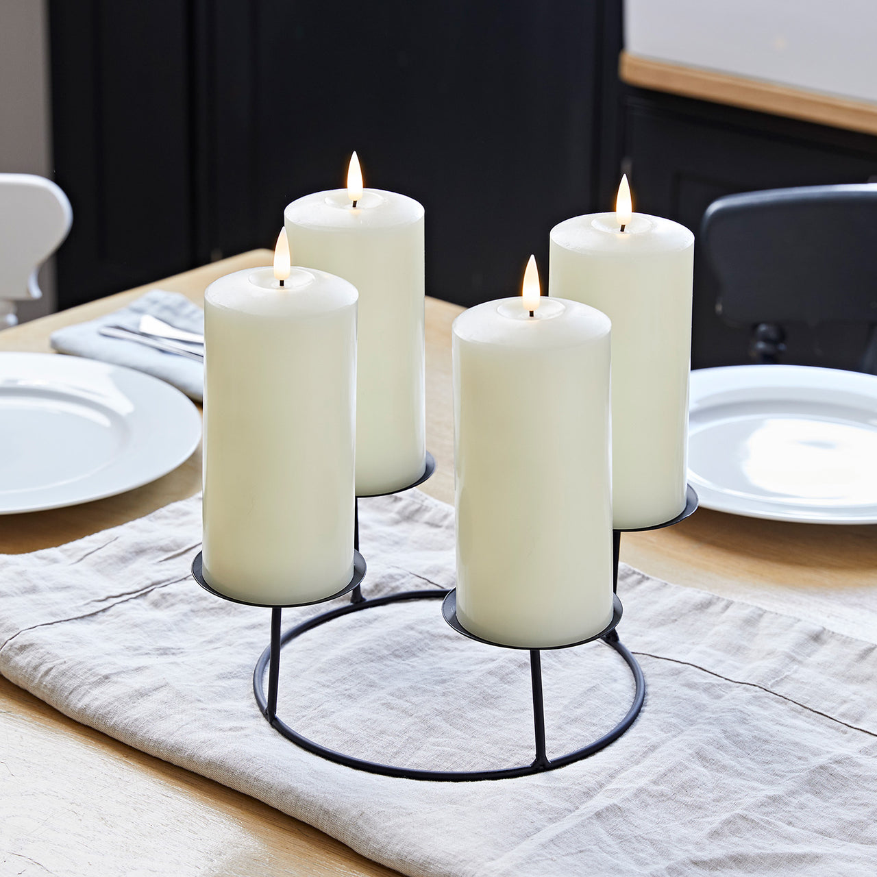 Porte-Bougie avec 4 Bougies Piliers TruGlow® Ivoires