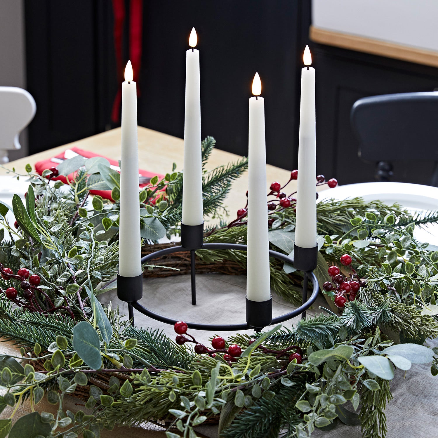 Couronne De L'Avent Métal Noir 34 Cm – Avec 4 Porte-bougies Et Panier à Décorer – Décoration Noël