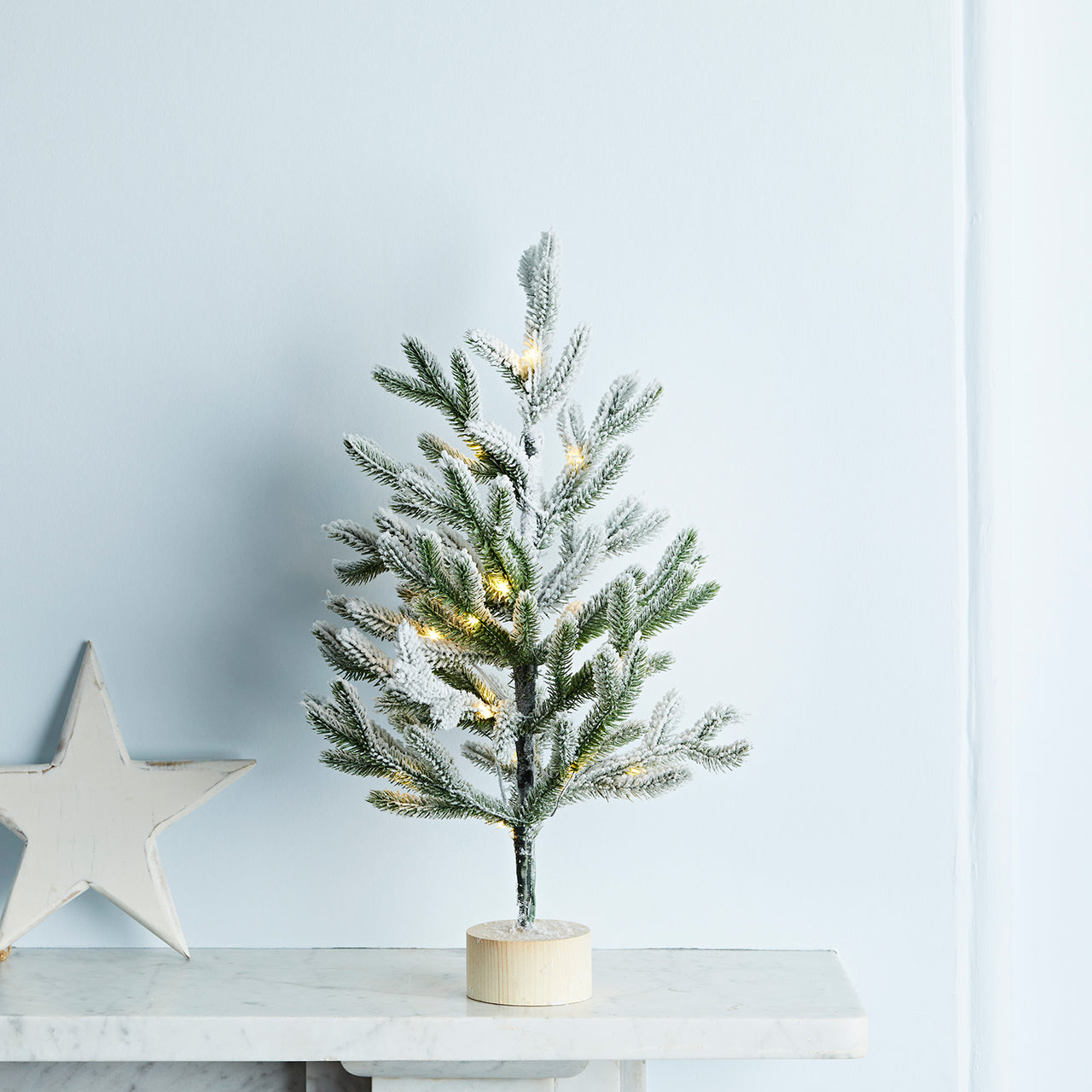 Duo de Minis Sapins Artificiels Lumineux Enneigés