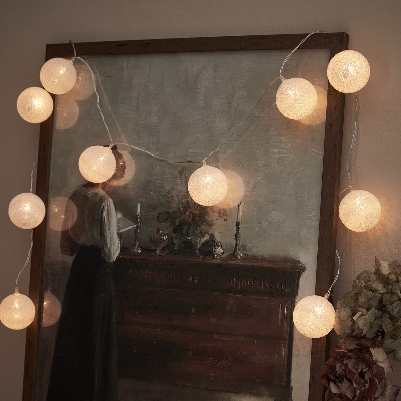 Guirlande Lumineuse Boule en Coton à Piles à LED Blanc Chaud –