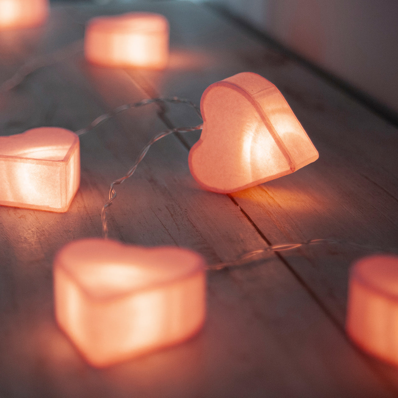 Guirlande Lumineuse à Piles 10 Cœurs en Papier à LED