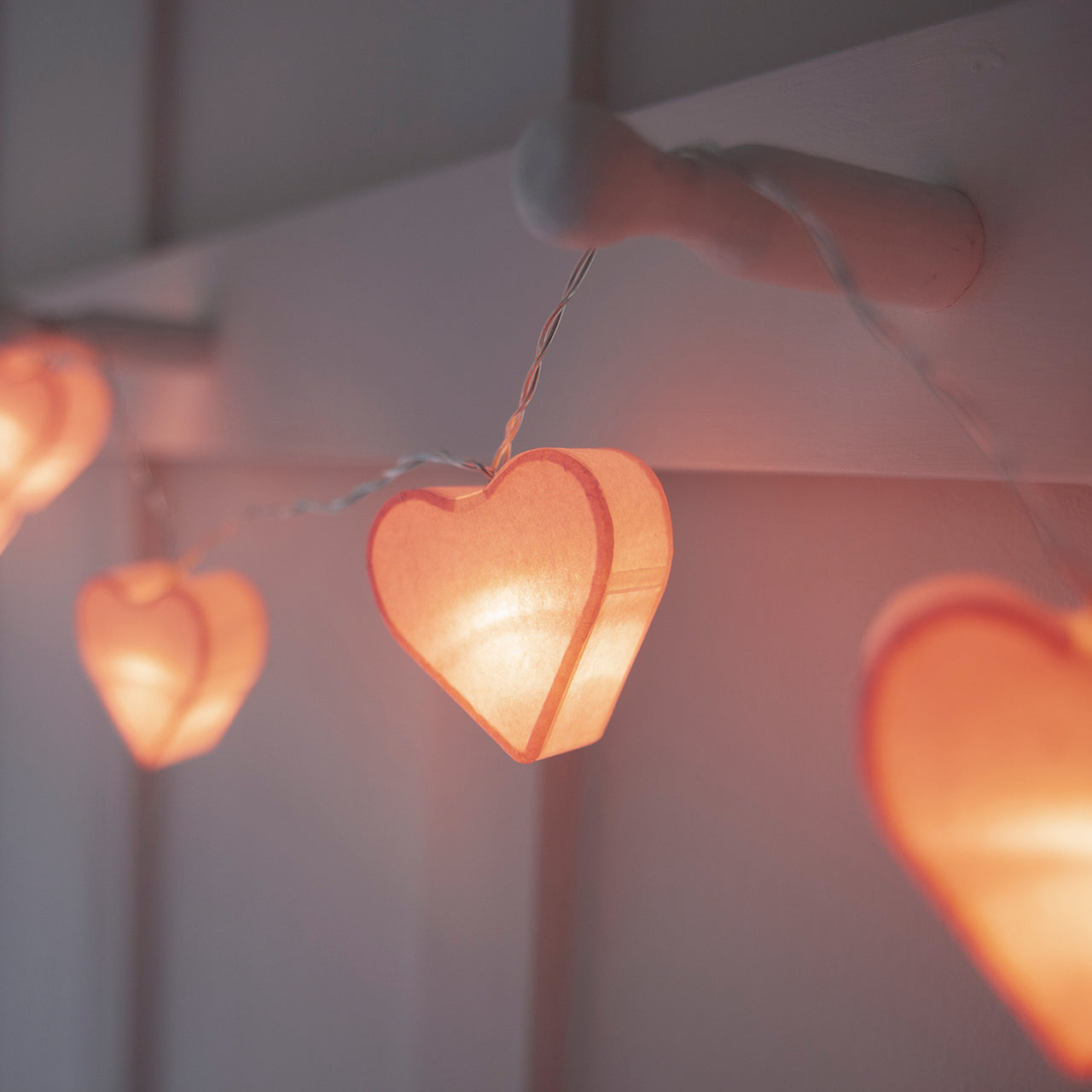 Guirlande Lumineuse à Piles 10 Cœurs en Papier à LED