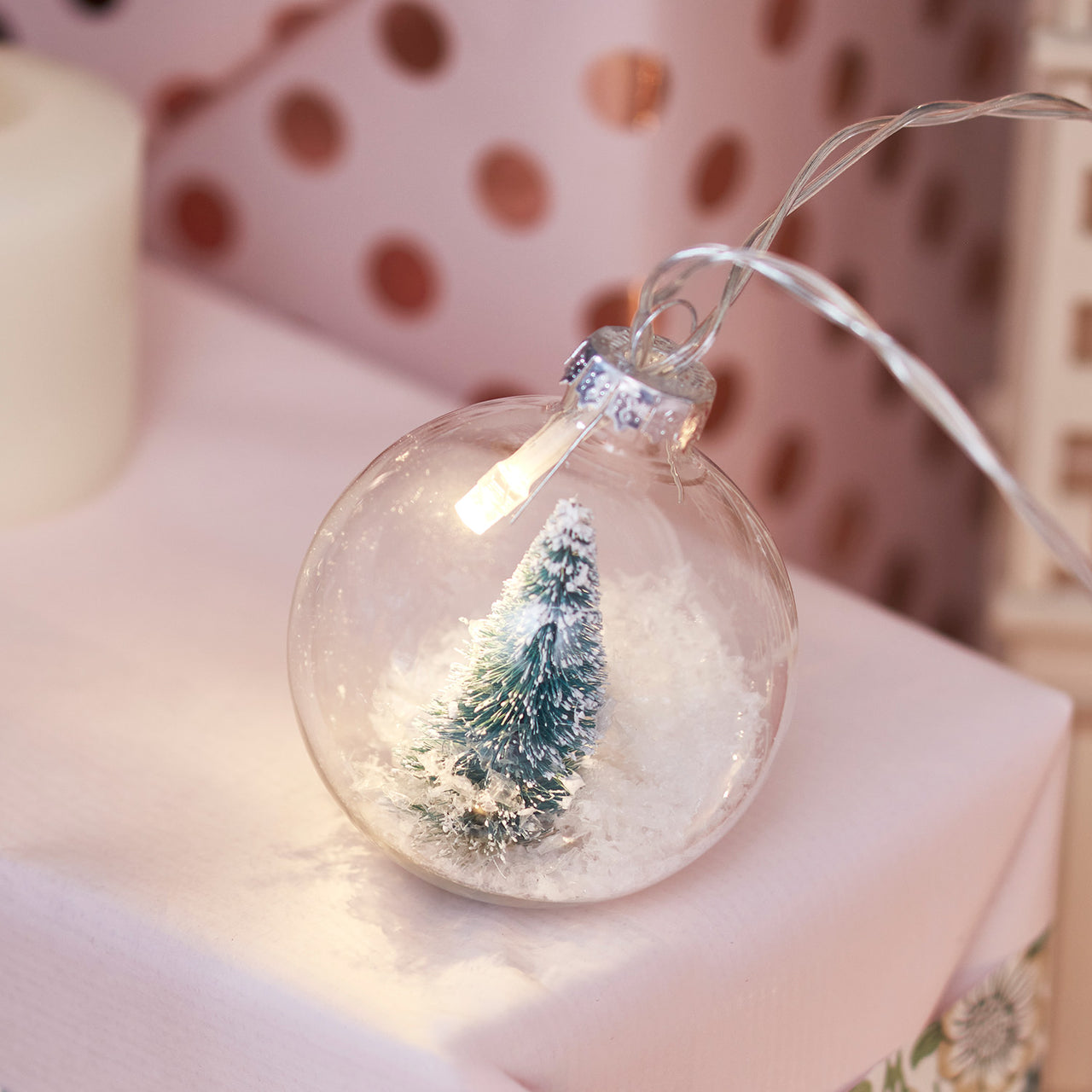 Guirlande Lumineuse 10 Boules en Verre avec Sapin de Noël