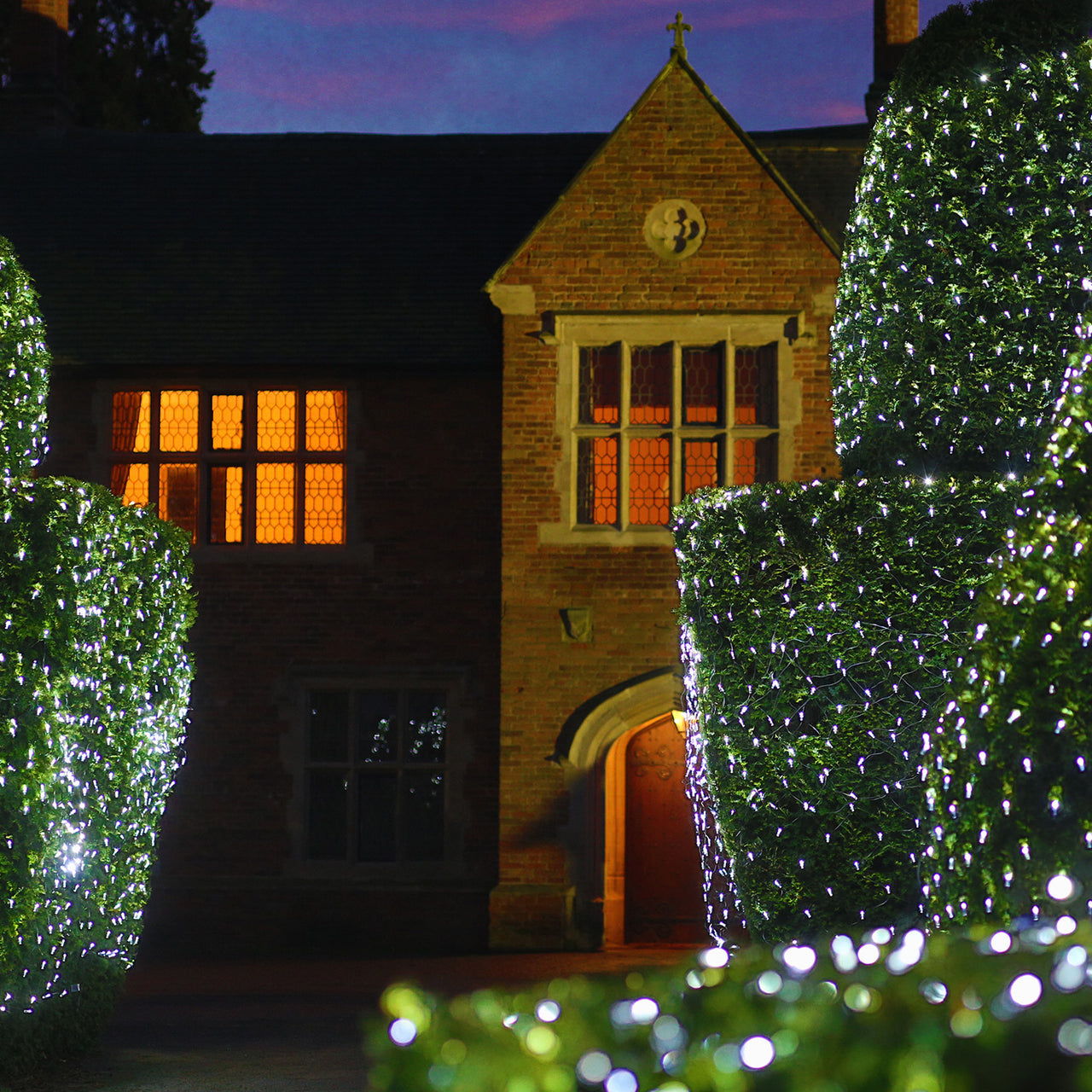 Filet Lumineux Raccordable 140 LED Blanches 2 x 2m