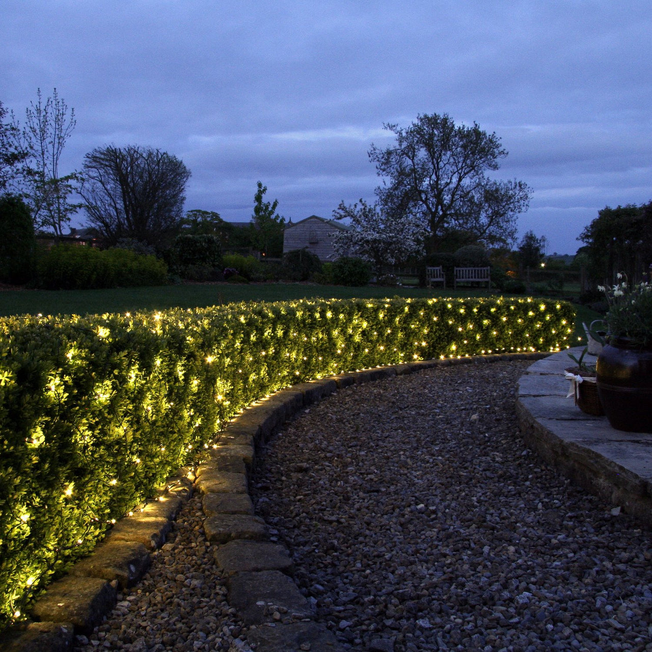 Filet Lumineux 12m x 2m 840 LED Blanc Chaud Câble Vert Raccordable Série Cœur