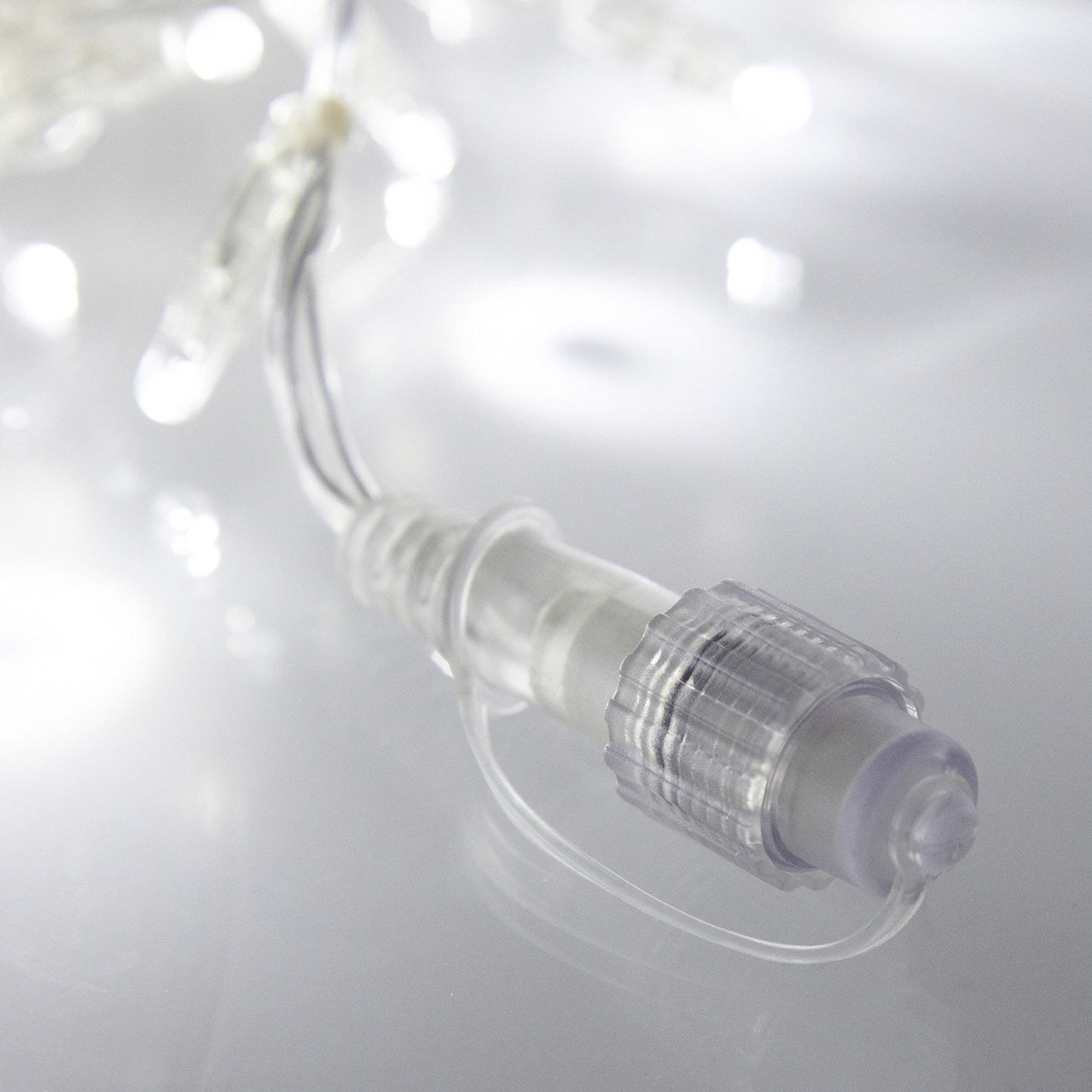 Guirlande Stalactite Core Connect 6m 192 LED Blanche Câble Transparent –