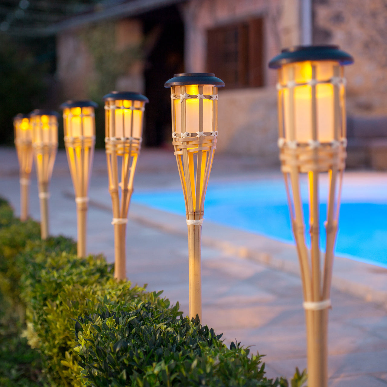 2 Torches Solaires LED en Bambou