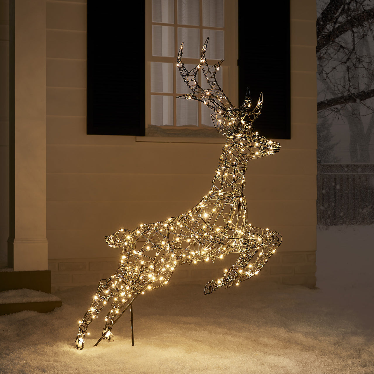 Renne de Noël Harlow en Rotin 240 LED Bicolore