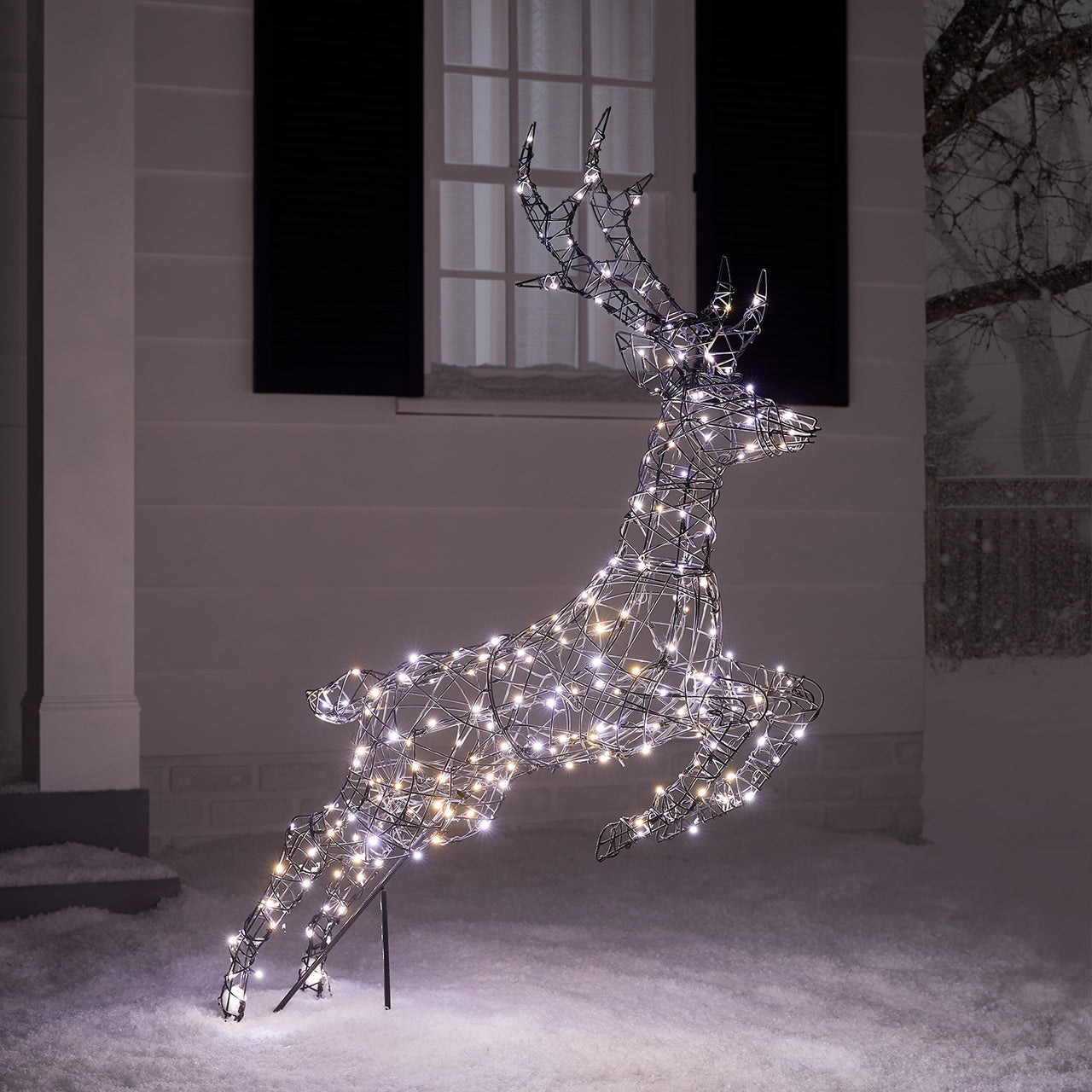 Renne de Noël Harlow en Rotin 240 LED Bicolore