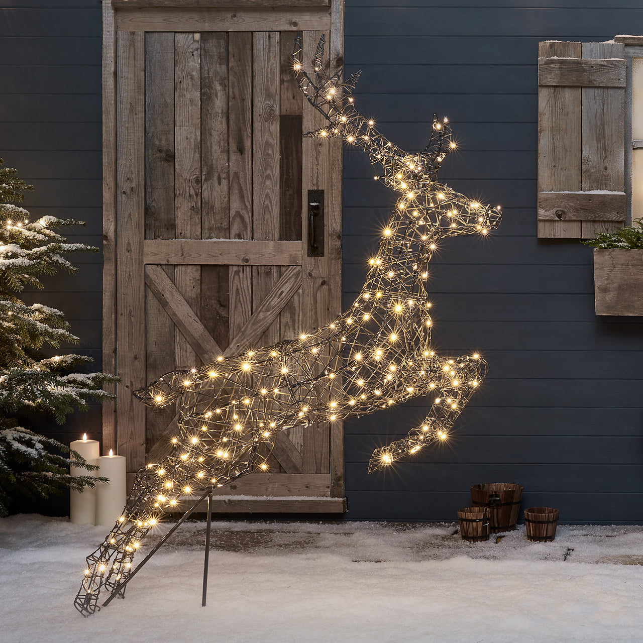 Renne de Noël Harlow en Rotin 240 LED Bicolore