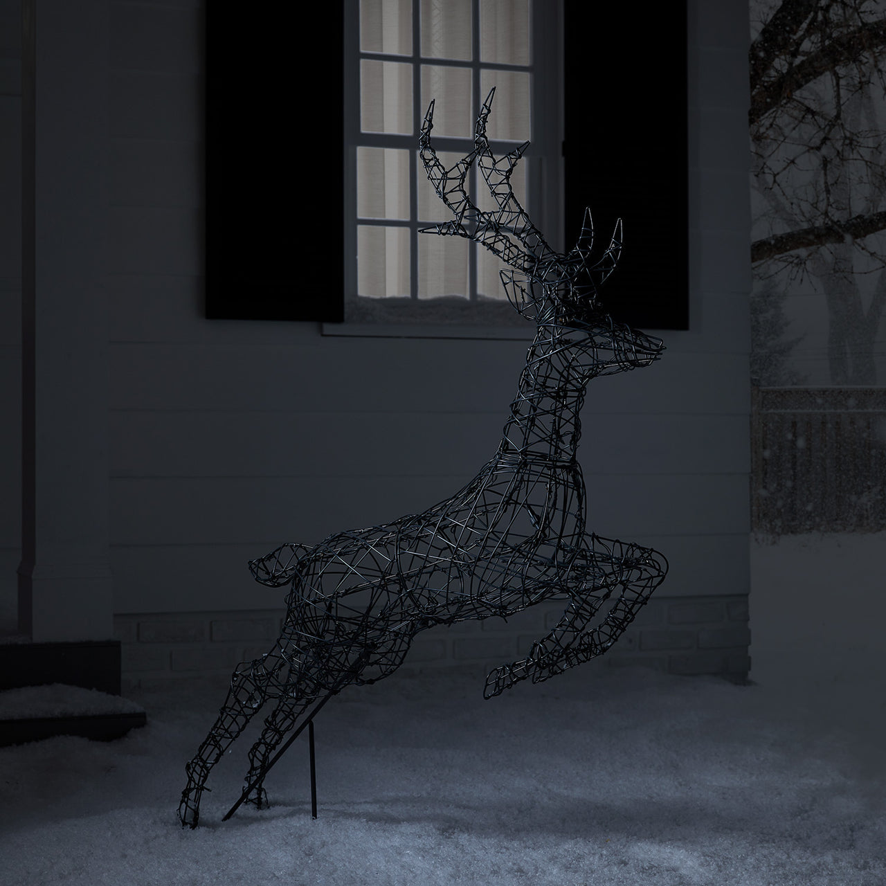 Renne de Noël Harlow en Rotin 240 LED Bicolore