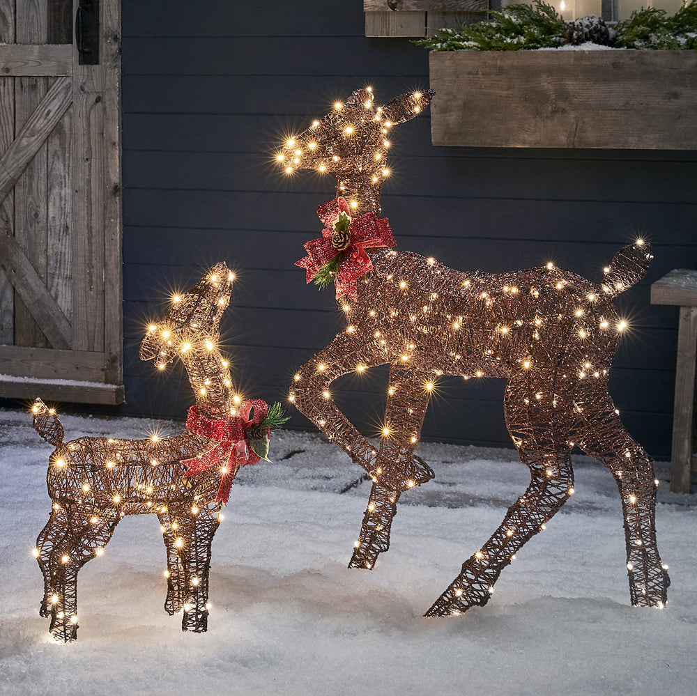 Duo de Rennes de Noël Lumineux Harewood Biche et Faon en Fils de Coton Marrons