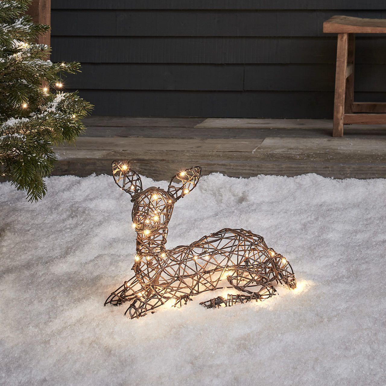 Renne Lumineux Studley - Faon de Noël Couché en Rotin 24v